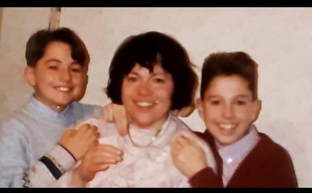 Con mia madre e mio fratello Con mia madre e mio fratello