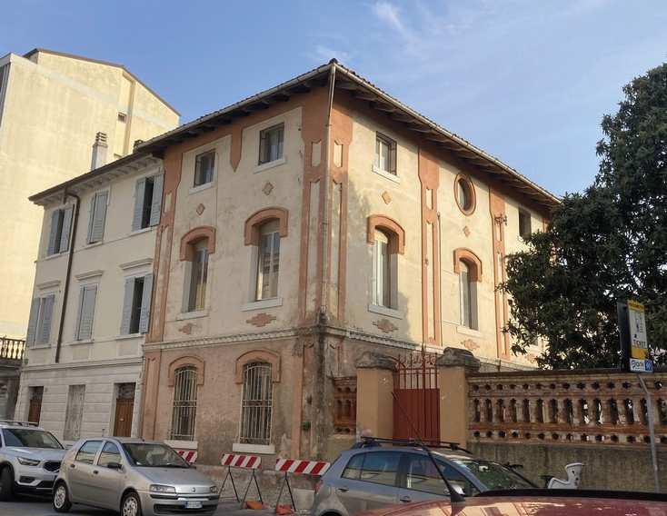 Edificio ex pompieri