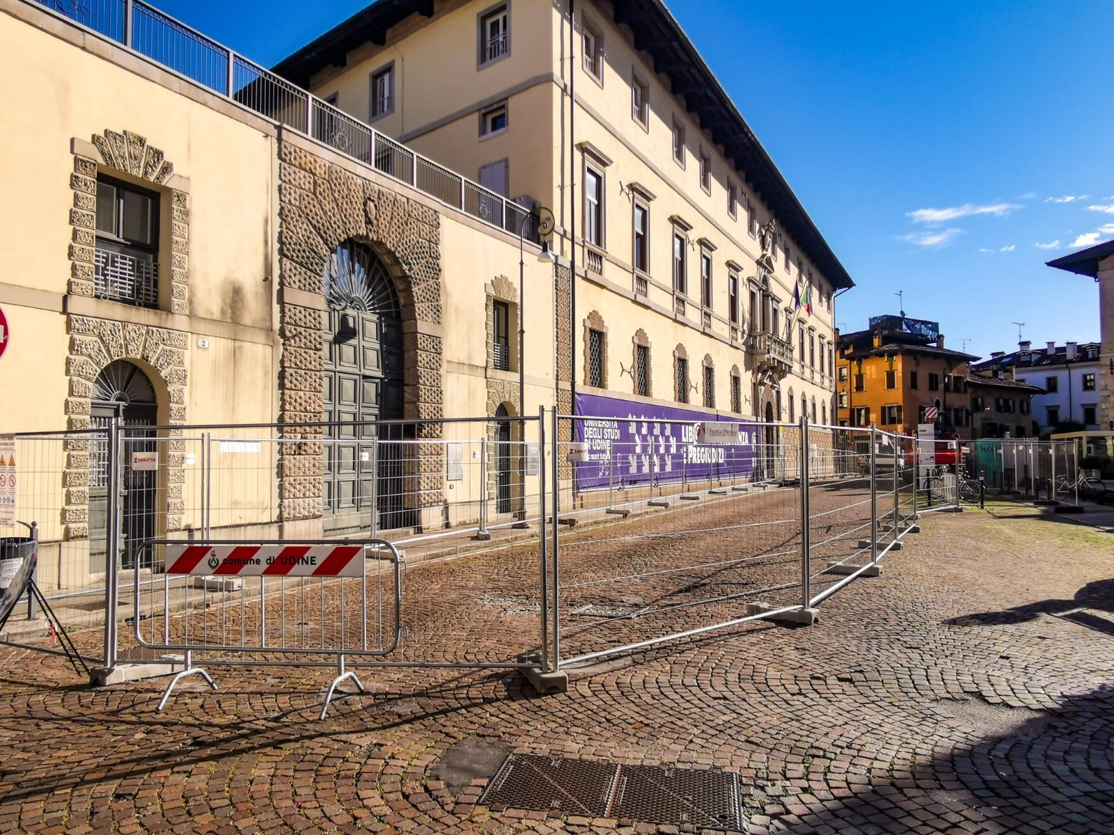 Lavori in corso: aperto il cantiere su via Petracco