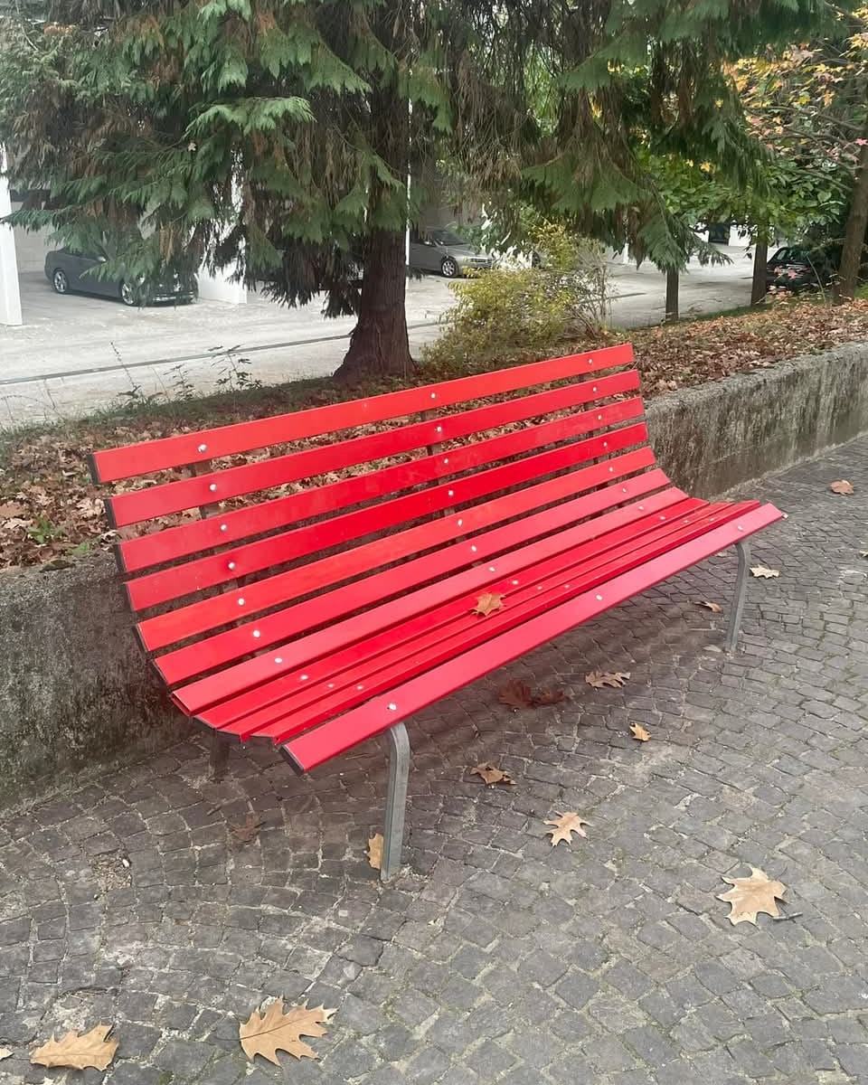 panchine in Via Don Orione panchine in Via Don Orione