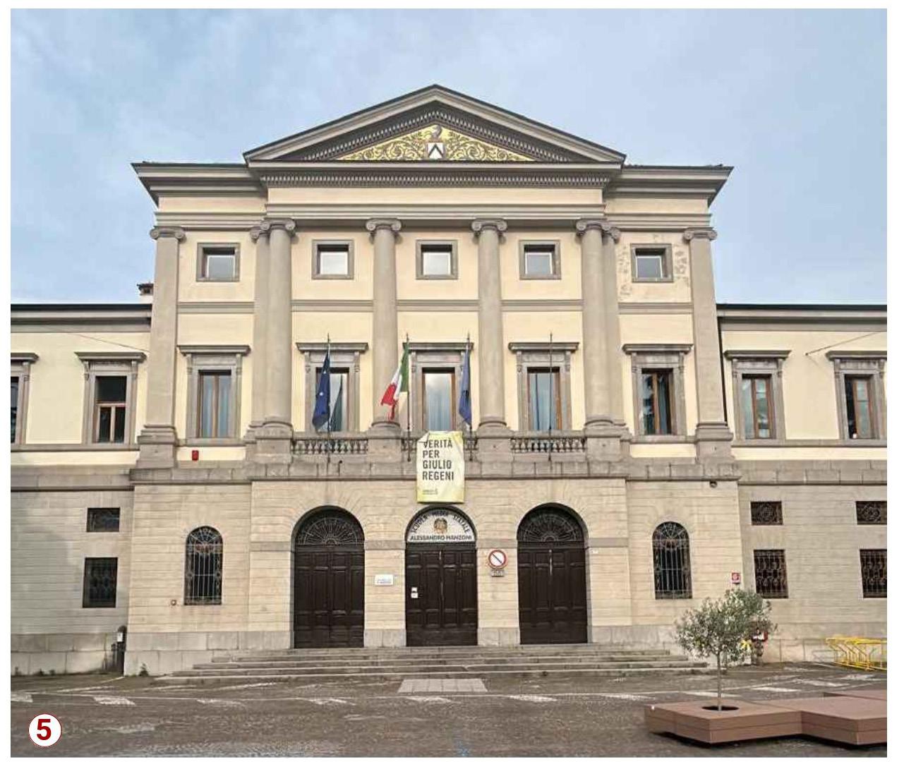 piazza garibaldi fronte scuola Manzoni oggi piazza garibaldi fronte scuola Manzoni oggi