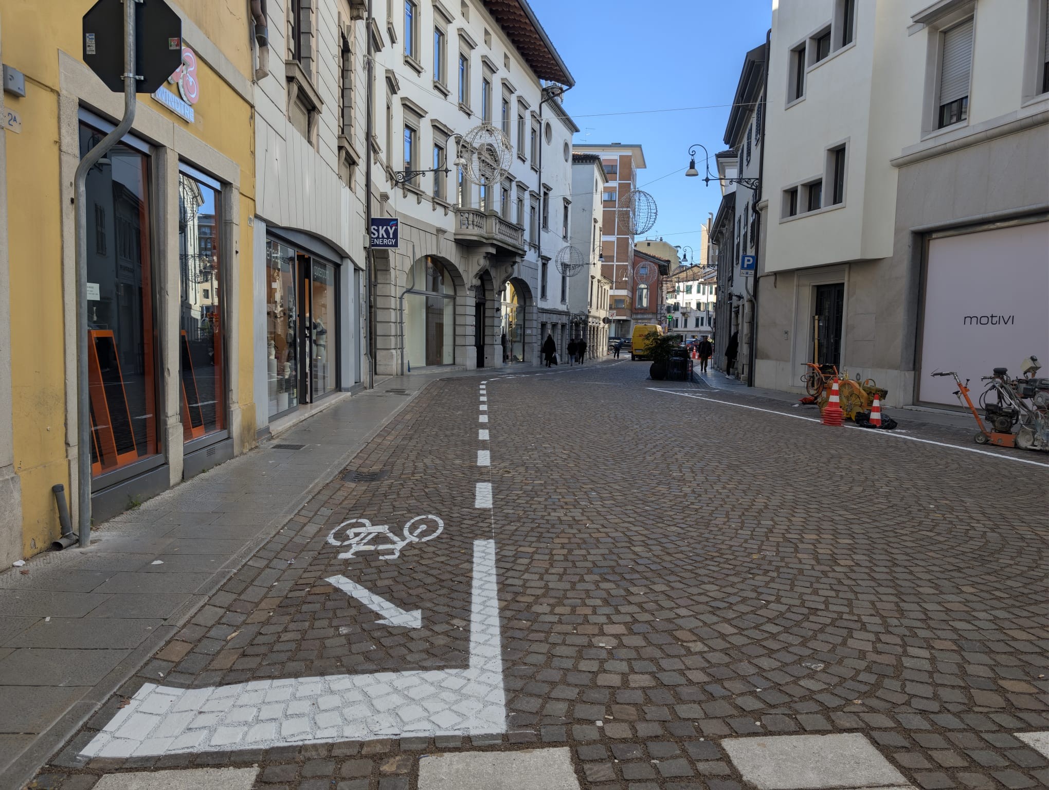 via Poscolle Alta 1 via Poscolle Alta