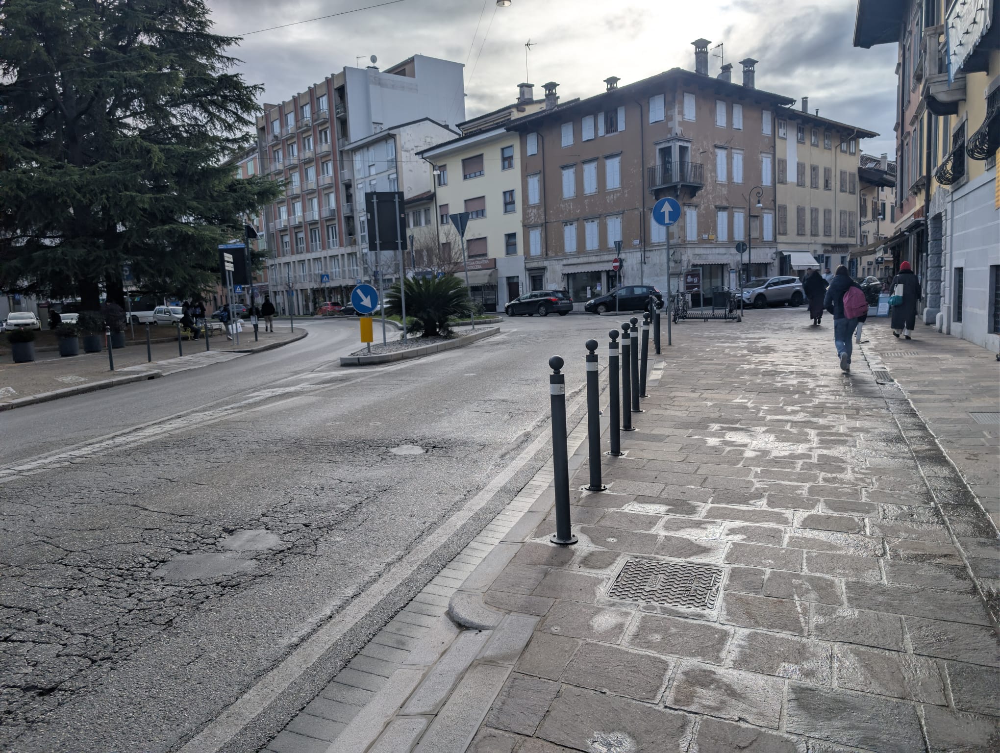 Riqualificazione di strade e marciapiedi intorno a piazza Garibaldi