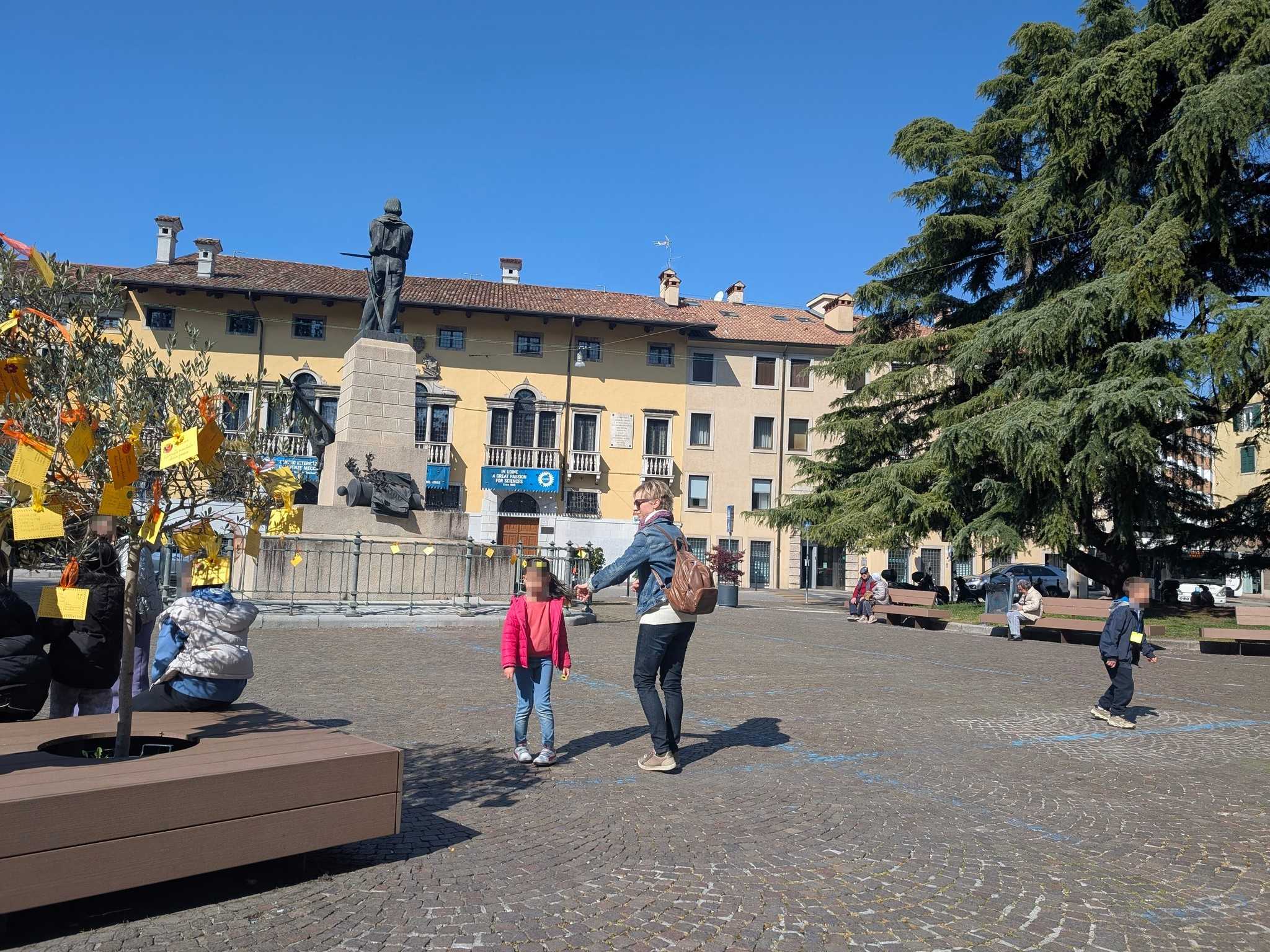 giornata felicità e poesia piazza garibaldi 3 giornata felicità e poesia piazza garibaldi
