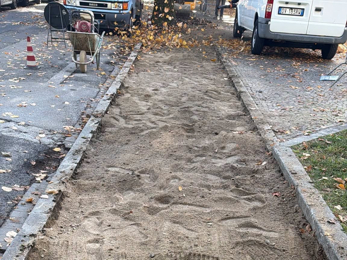 Depavimentazione via Ampezzo Depavimentazione via Ampezzo